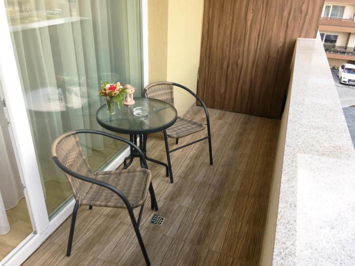 Elegantza Suites Brasov Luaran gambar
