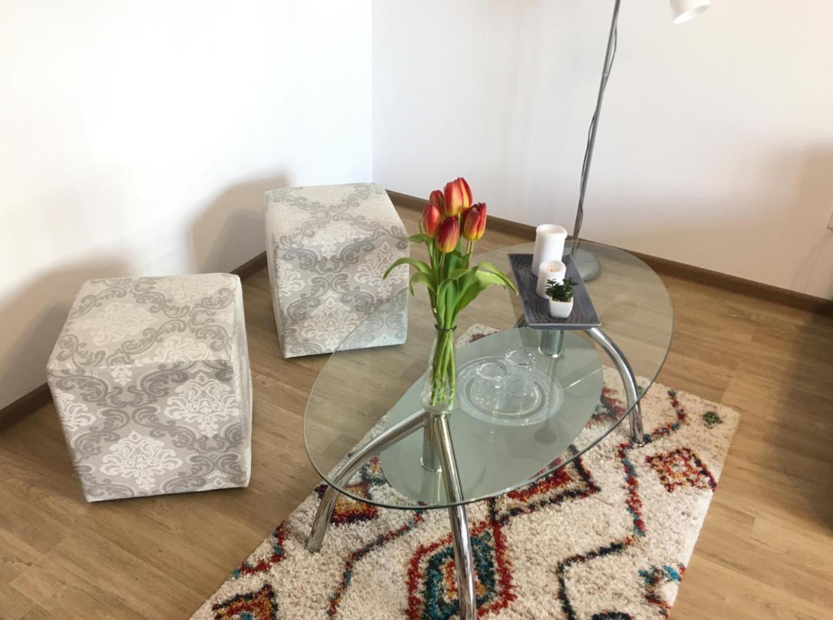 Elegantza Suites Brasov Luaran gambar